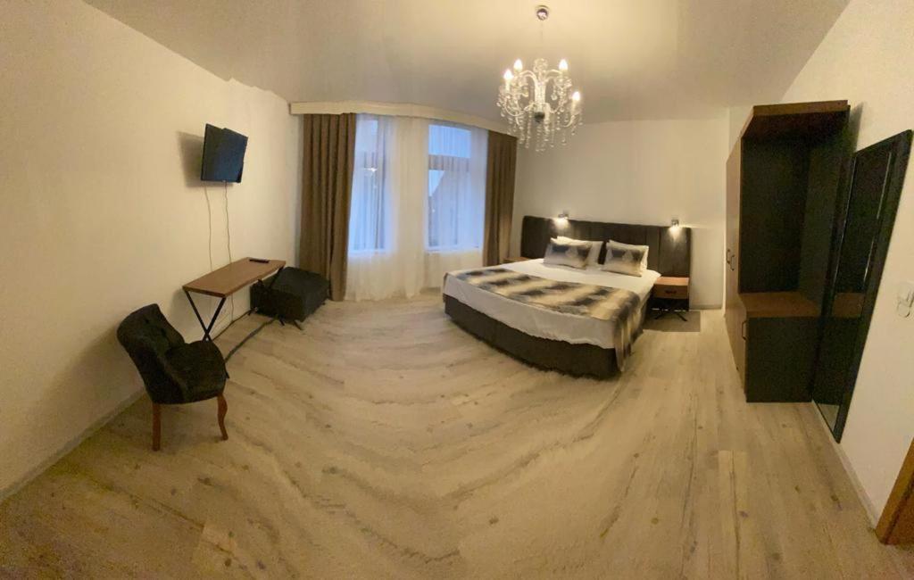 Ferienwohnung&Aparts By Kispet Group Hotels In Oberhausen Oberhausen  Extérieur photo