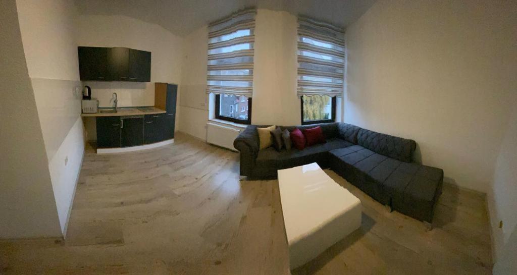 Ferienwohnung&Aparts By Kispet Group Hotels In Oberhausen Oberhausen  Extérieur photo