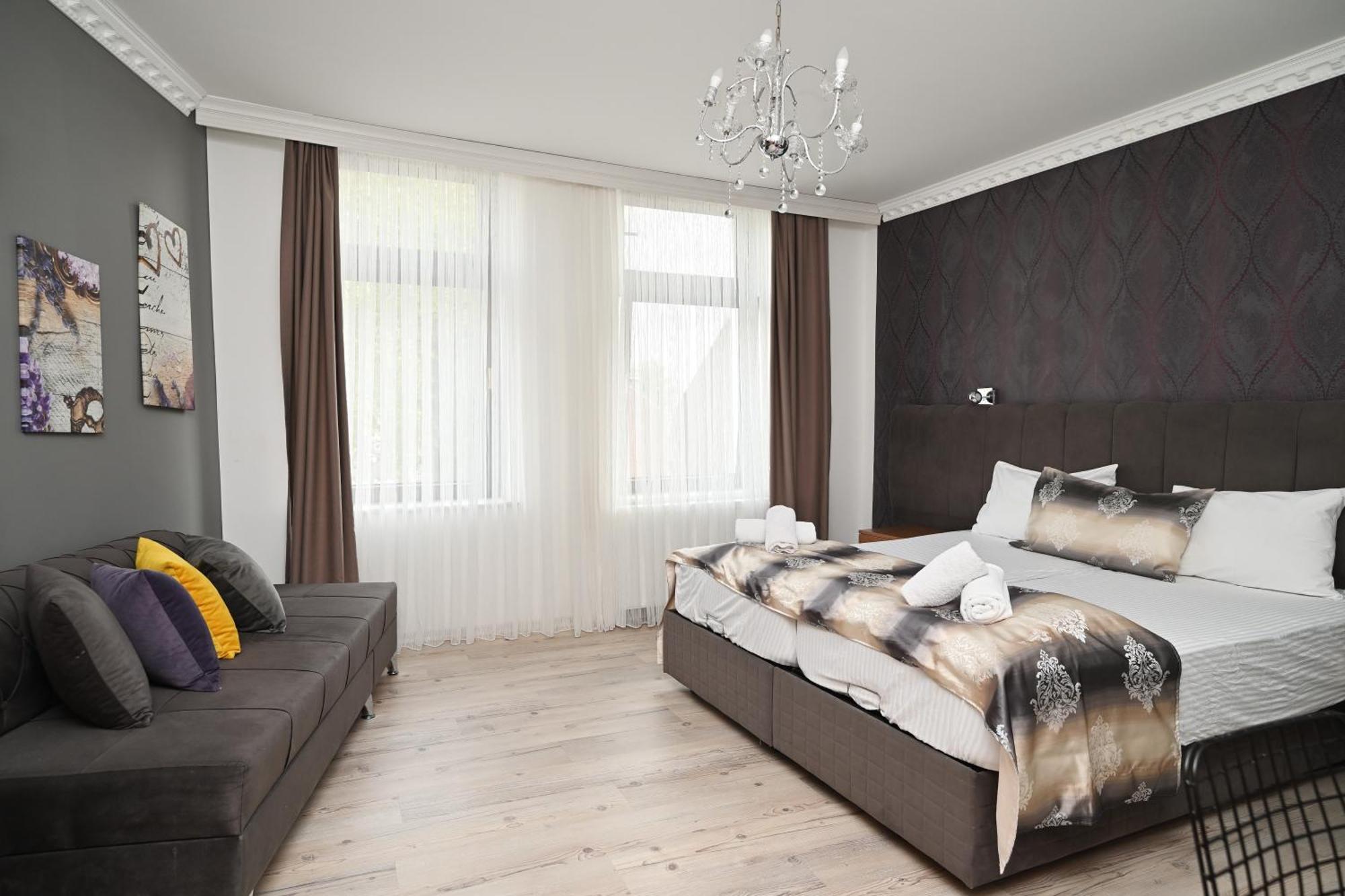 Ferienwohnung&Aparts By Kispet Group Hotels In Oberhausen Oberhausen  Extérieur photo