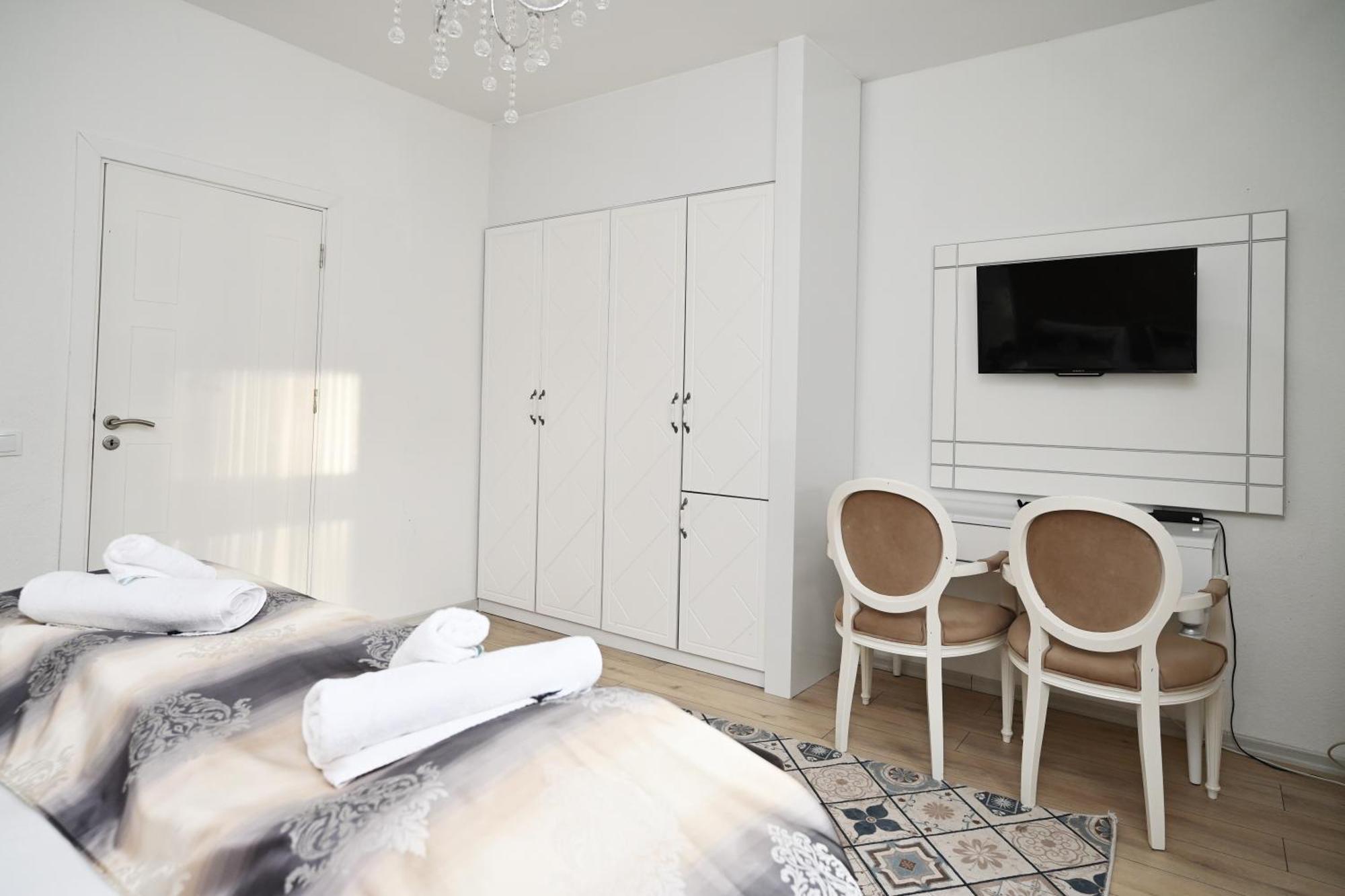 Ferienwohnung&Aparts By Kispet Group Hotels In Oberhausen Oberhausen  Extérieur photo