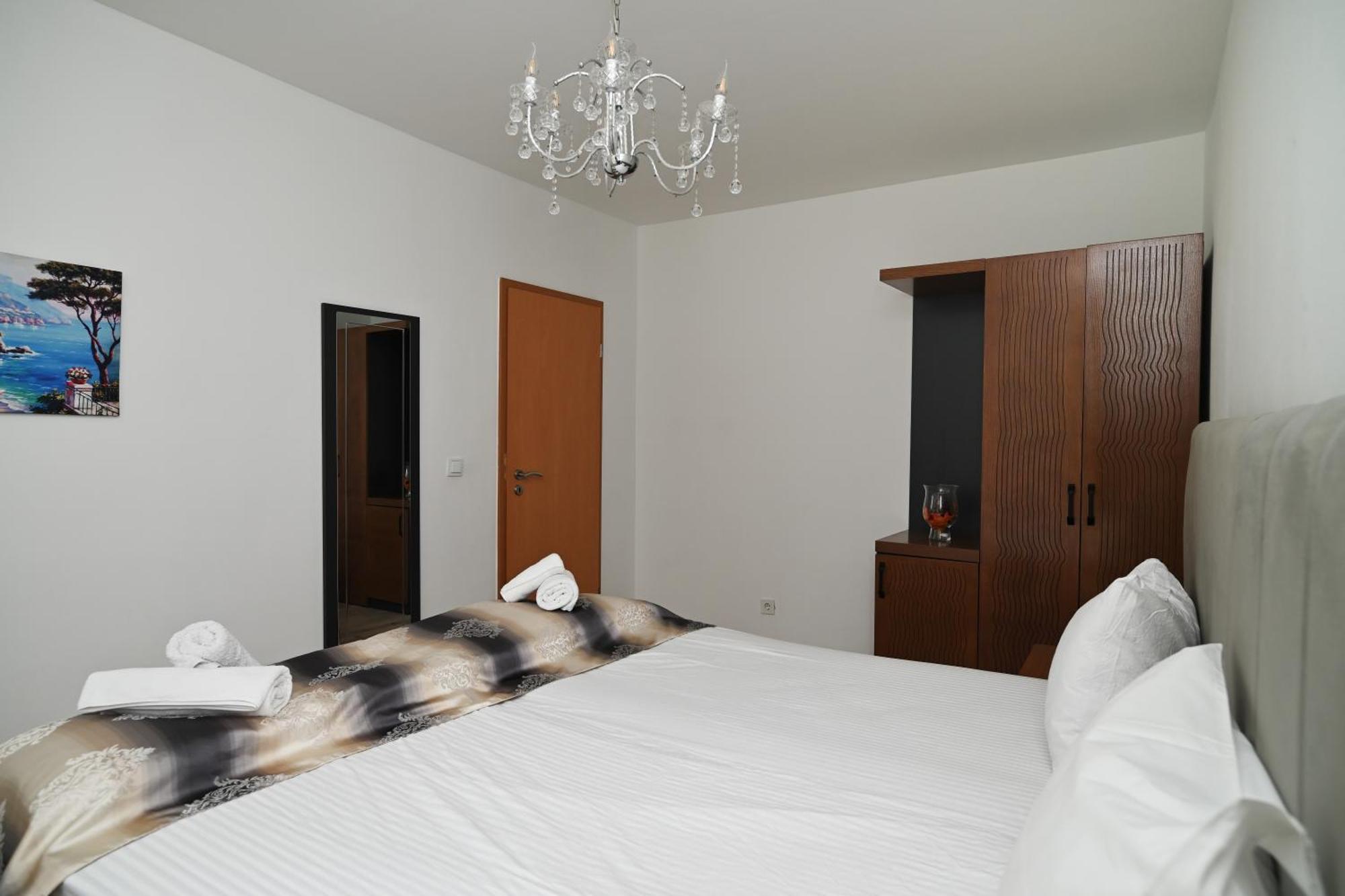 Ferienwohnung&Aparts By Kispet Group Hotels In Oberhausen Oberhausen  Extérieur photo